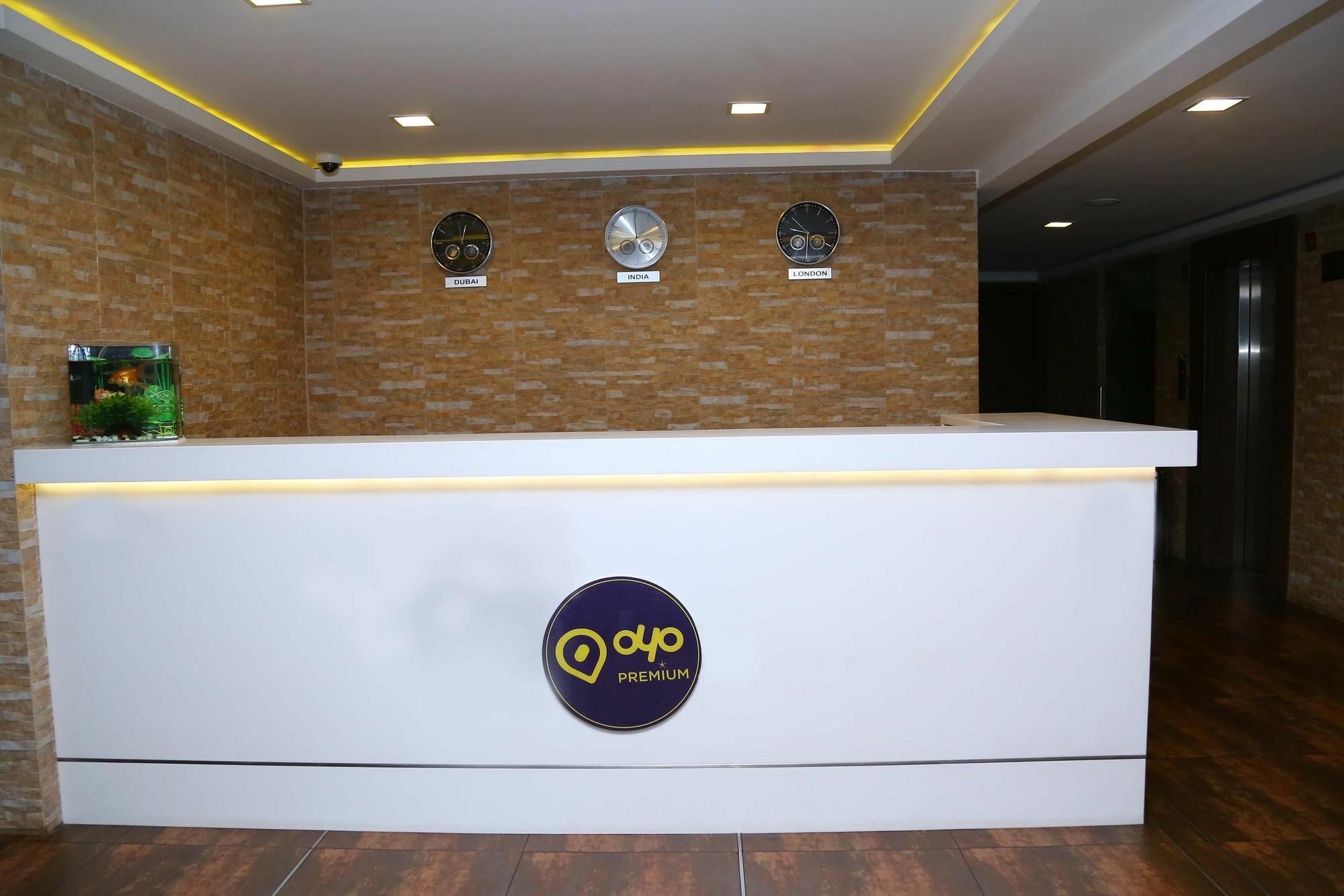 Oyo Premium Vazhuthacaud Hotel Thiruvananthapuram Exterior photo